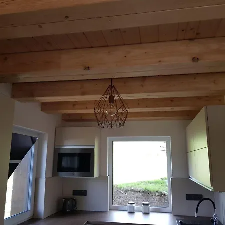 Roubenka Strma Chalet *